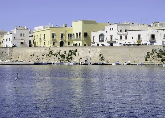 Palazzo De Tomasi Panzió 4*