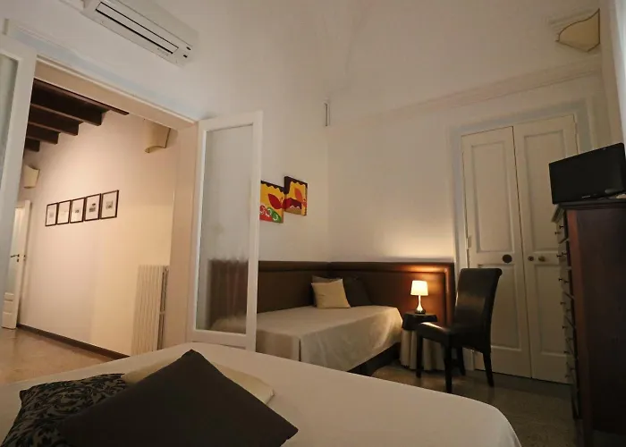 Palazzo De Tomasi 4*