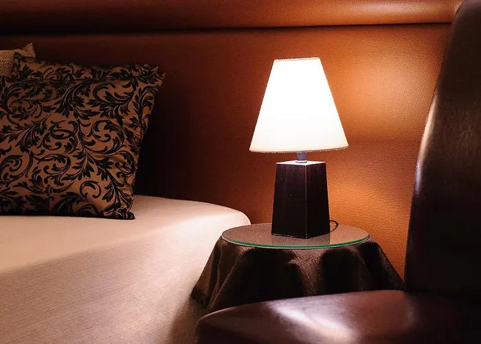 Palazzo De Tomasi 4*