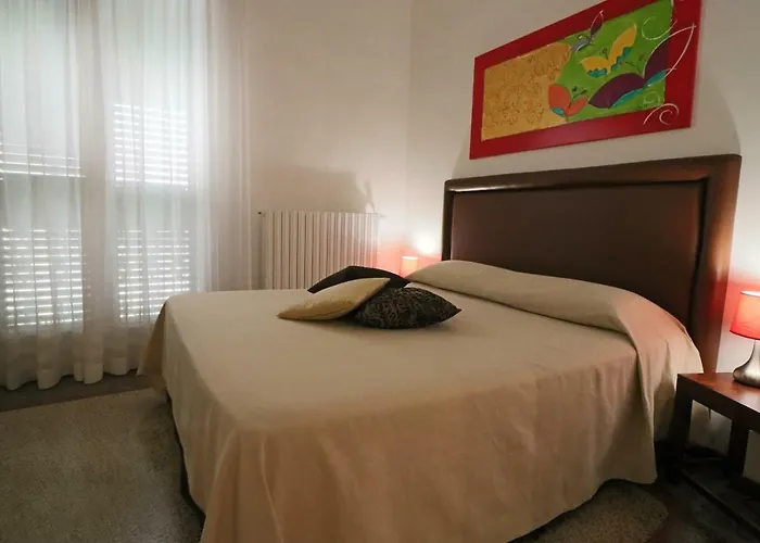Palazzo De Tomasi 4*