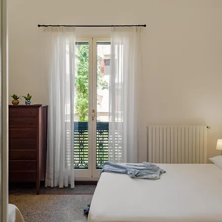 住宿加早餐酒店 Palazzo De Tomasi 加利波利