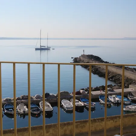 Panzió Palazzo De Tomasi Gallipoli