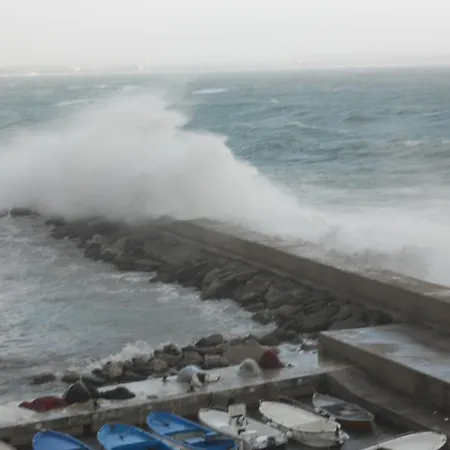 Palazzo De Tomasi 住宿加早餐酒店 4*