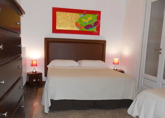 Palazzo De Tomasi Bed & Breakfast